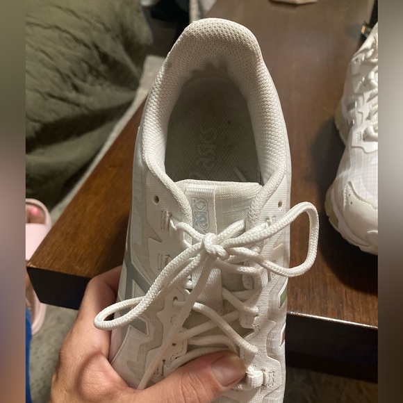 Asics Gel-Quantum 180 Brand New, Woman Size 9 - Picture 12 of 13